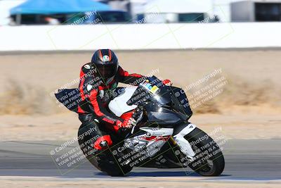 media/Jan-08-2022-SoCal Trackdays (Sat) [[1ec2777125]]/Turn 15 Inside (950am)/